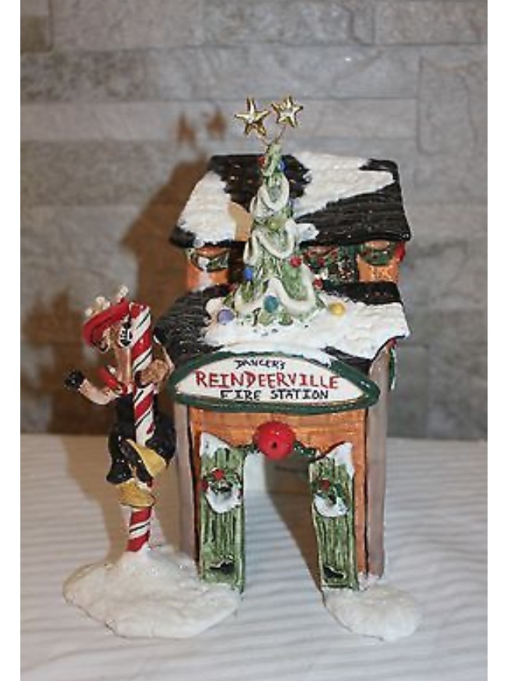 BLUE SKY CLAYWORKS DANCER'S REINDEERVILLE FIRE STATION 2004